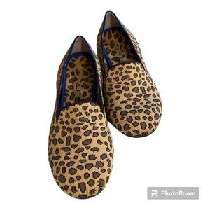 Rothy’s almond toe flats